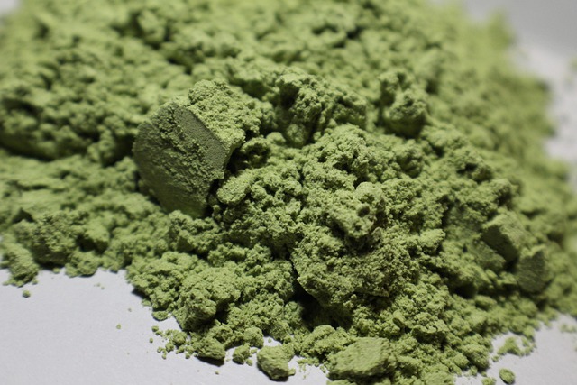 kratom prášek